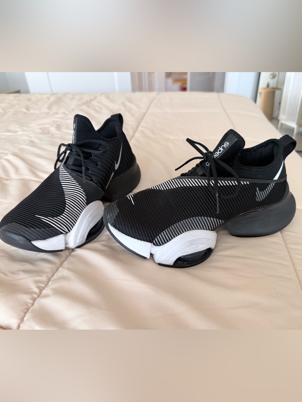 Nike Black & White Slip-On Training Sneakers